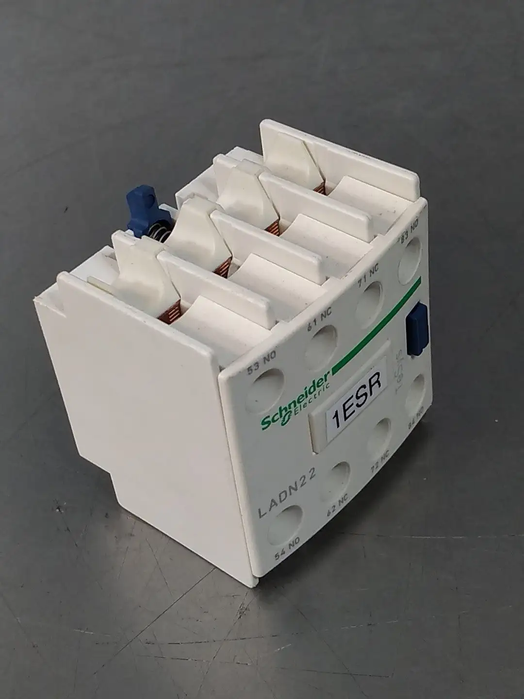 Schneider Electric LADN20 Auxiliary Contact Block JIS C 8201-1-5-1 Loc4C16