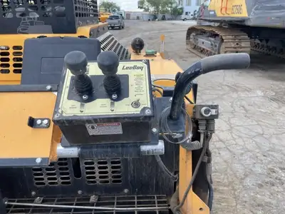 Used 2019 LEEBOY 8520 Tracked Pavers California US | Mittry Construction #1363459
