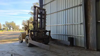 USED 1995 HYSTER H180E