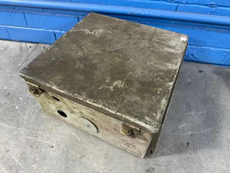 Used HOFFMAN A1212CH Electrical Boxes Ohio US | HGR 24 #1266520