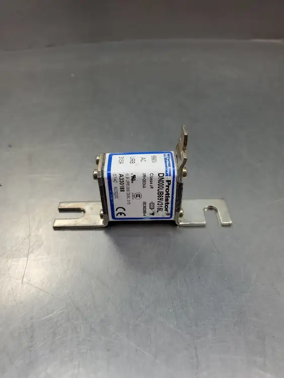 Used Ferraz Shawmut DN000UB69V315L (A330188) Fuse, 690V 315A Fuses | Palmetto Automation #1156007