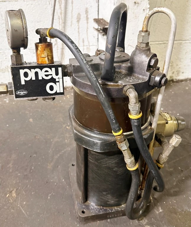 JERGENS 61704 PNEU-OIL BOOSTER