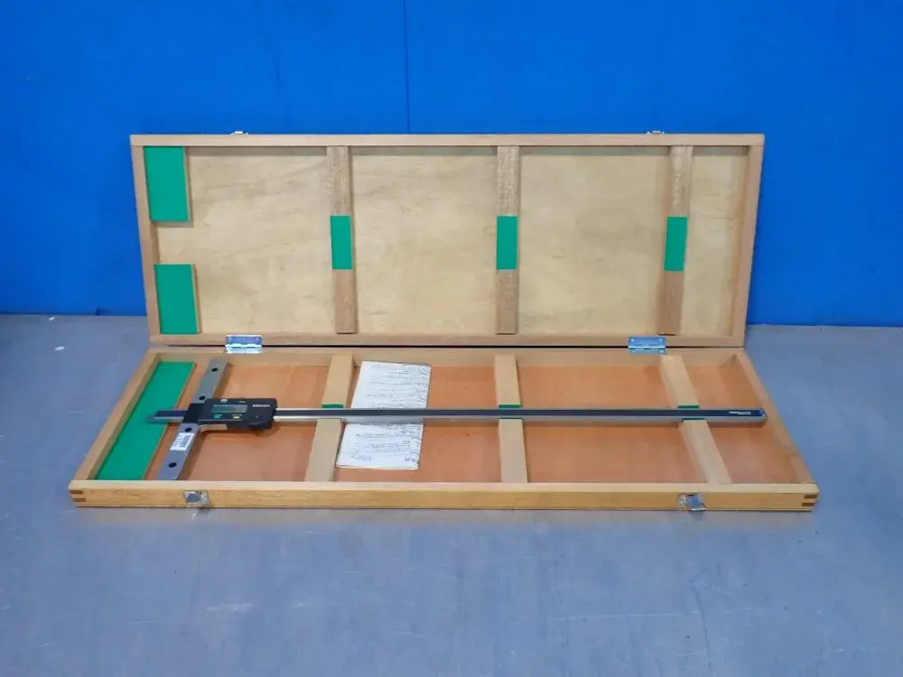 USED MITUTOYO 57121510