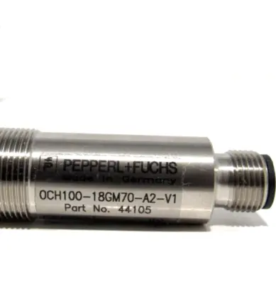 NEW PEPPERL & FUCHS OCH100-18GM70-A2-V1 SENSOR 44105 OCH10018GM70A2V1