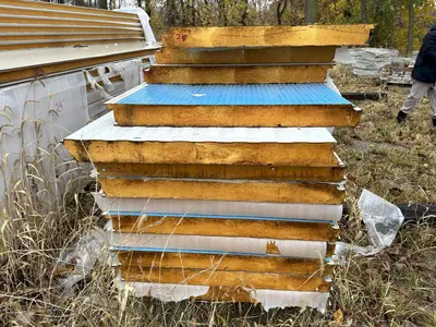 36" CF SERIES-VERTICAL DOUBLE SIDED INSULATED WALL PANELS. STOCK # 1056122