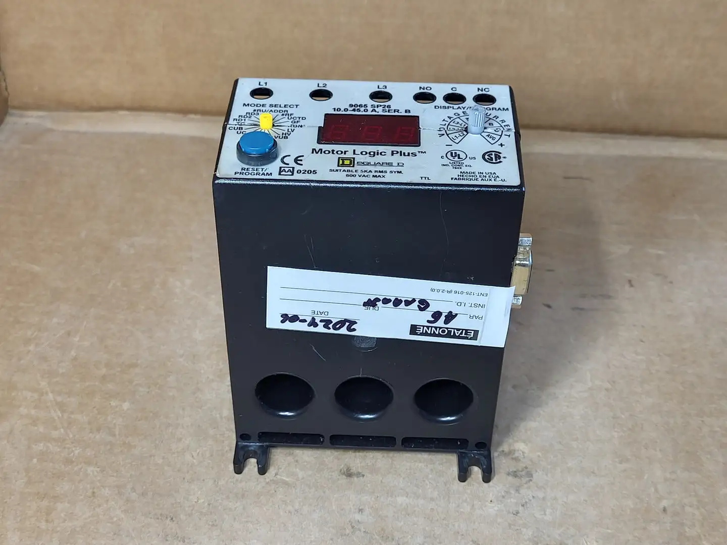 NEW SQUARE D 9065 SP26