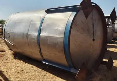 Tank, 4,500 Gallon, Stainless Steel, Agitated, 7’6” x 14' #S745312