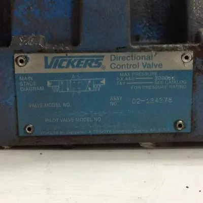 USED VICKERS DG4V-3-6C-M-U-HL7-60