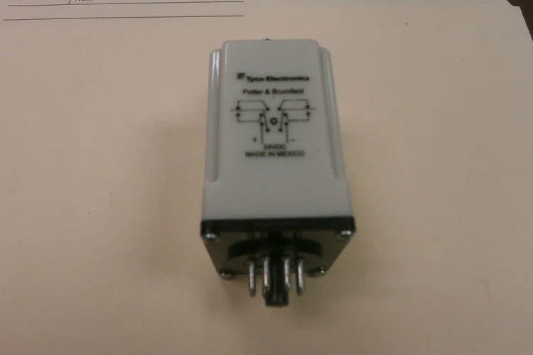 Used Tyco Electronics CHD-38-30003 Relays & Switches Arizona US | ASSET CONVERSION SPECIALISTS, INC. #320082