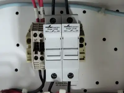 USED EATON SVX010A1-5A4N1