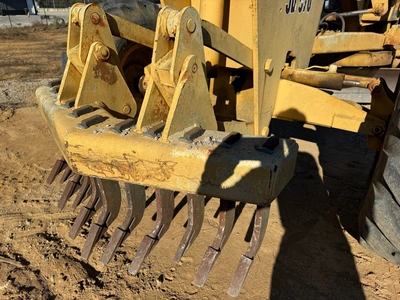 Used 1971 Deere 570 Motor Graders Kentucky US | Proxy Equipment #1567984