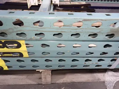 Pallet Racking - Teardrop
