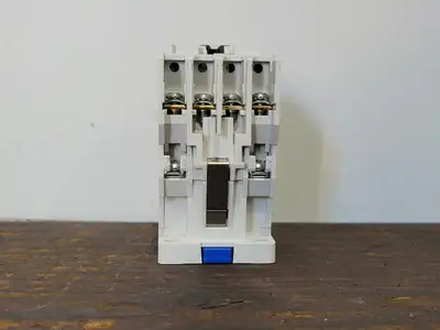 USED CUTLER-HAMMER D15CR31