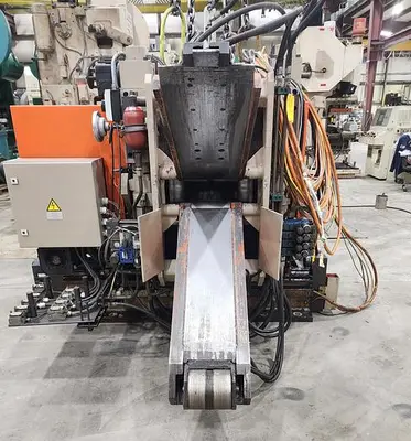 2010 ARKU FEED/STRAIGHTEN "ZIGZAG" COIL LINE