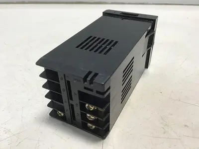 USED OMEGA DP371