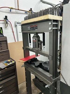 2011 HAAS VM-2 Vertical Machining Centers | Toolquip, Inc. (3)