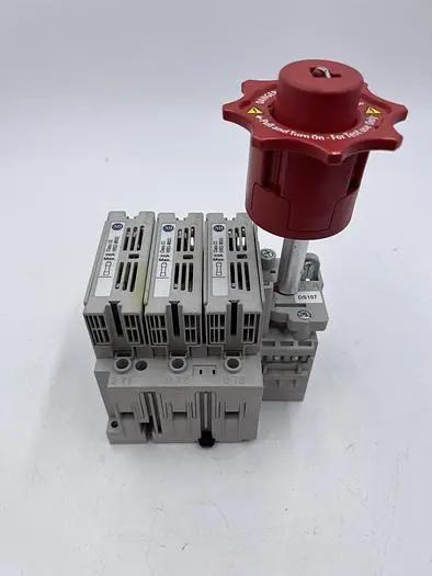 Used ALLEN-BRADLEY ALLEN-BRADLEY 194R-C30-1753 SER A Disconnects | ND Industrial Surplus #1215136