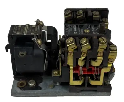 NEW JOSLYN CLARK 713-UPA-76 PNEUMATIC TIMING RELAY 713UPA76