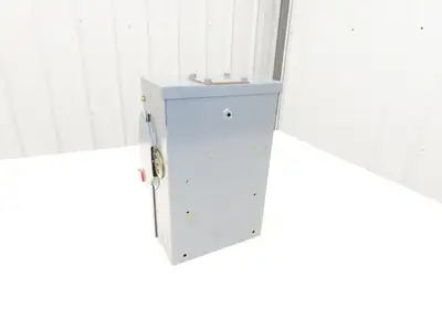 Cutler Hammer DG322URB Safety Disconnect Switch 60A 240V 3 Pole Non Fused 3R