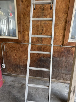 Used _UNKNOWN_ _UNKNOWN_ Ladders Indiana US | Miedema Asset Management Group #1414801
