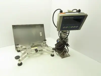 Mettler Toledo BBA226 Digital Scale w/Pedestal 11-3/4"x 15-3/4" Base 100lbs Max