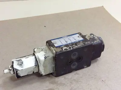 USED YUKEN SD1149-0-1001