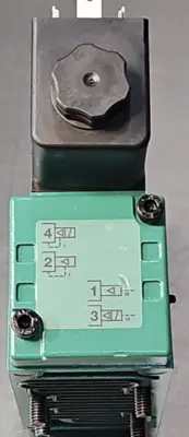 Numatics 92-3900-P110VAC-X + (Integrated Automation WV5320) (BIN424)