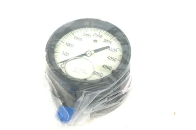 NEW ASHCROFT 45-1279-SSL-04L-5000# PRESSURE GAUGE 451279SSL04L5000