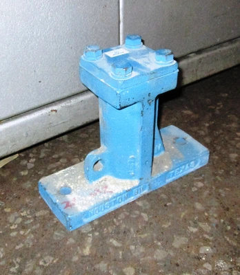 NAVCO Pneumatic Bin Hopper Vibrator, Model BH-1 5/8