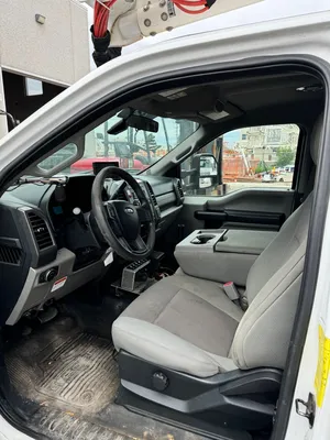 FORD F-550 XLT SUPER DUTY Bucket Truck | Title Equipment & Recreation Inc. (4)