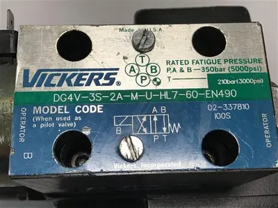 USED VICKERS DG4V3S2AMUHL760EN490