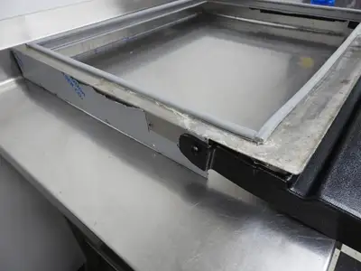 Used Falcon Restaurant Supply Used Soda/Drink Fountain Machine Top Lid for Ice Maker 30"x31" Beverage Dispensers Illinois US | Falcon Restaurant Supply #1376542