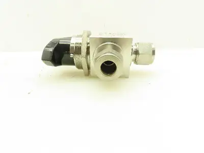 Swagelok SS-45S12MM-A  12mm Tube Fitting Ball Valve 1500PSI 316 Stainless Elbow