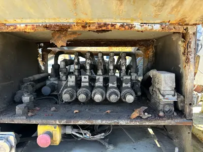 Used 2000 MACK DM690S CONVEYOR Concrete Mixer Trucks Pennsylvania US | Proxy Equipment #1379125