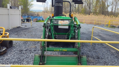 USED 2022 Deere 2038R