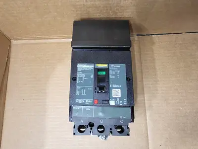 NEW SCHNEIDER ELECTRIC HJA36015
