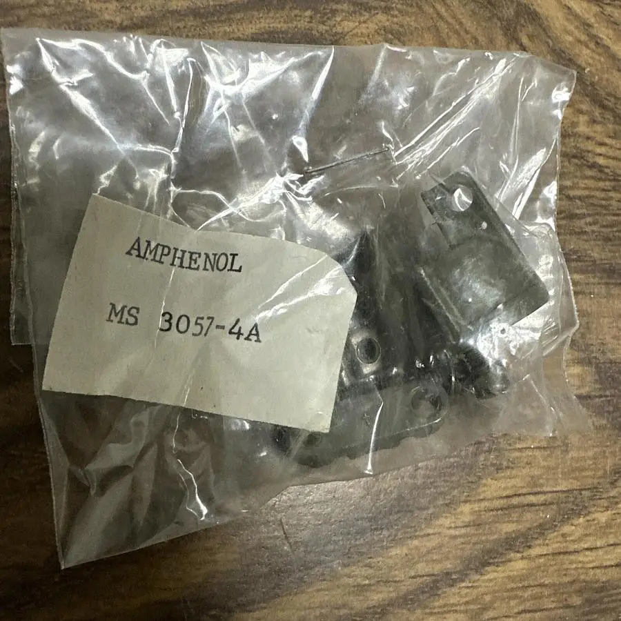 Used AMPHENOL MS3057-4A Miscellaneous Equipment (Electrical & Power) | Surplus Asset Holdings #1194369