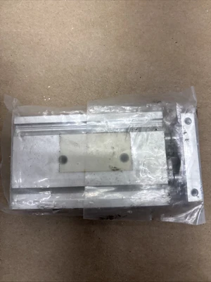 1PC SMC CXSM10-20 Pneumatic double-rod cylinder NIB