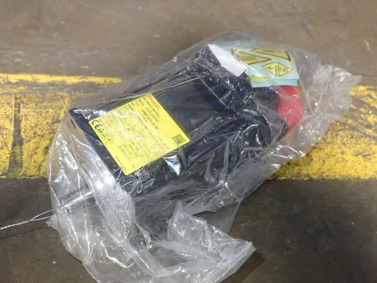 New | in-Stock 2017 FANUC A06B0215B100 Servo Motors | HGR 24 #730808