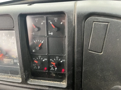 Used 2003 VOLVO VHD 6X4 Dump trucks Michigan US | Miedema Asset Management Group #1414286