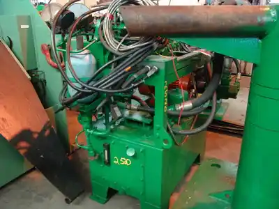 22″ x 4″ x 10,000 Lb. TACKE OLALDE Slitting Line