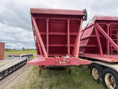 Used 2000 YALE 24 YARD V BOTTOM PULL TYPE TRI-AXLE GRAVEL TRAILER PUP Dump Trailers Michigan US | Miedema Asset Management Group #1424709