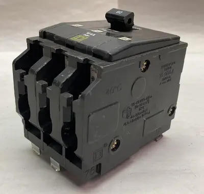 USED SQUARE D QO260