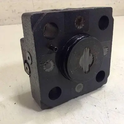 USED VICKERS CVCS25D1S210S19