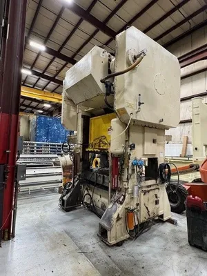 1997 BLOW SC2-300-60-42 Straight Side Mechanical Stamping Presses | Rygate LLC (3)