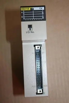 USED OMRON C200H-0D218