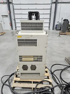 USED YASKAWA MOTOMAN EPL300
