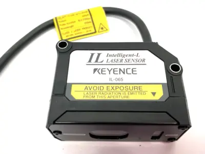 USED KEYENCE INTELLIGENT-L CMOS MULTI-FUNCTION ANALOG LASER SENSOR HEAD