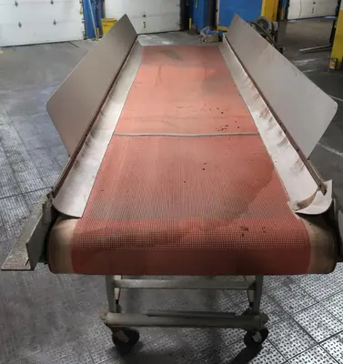 SPC8067  Conveyor belt conveyor CS, 29.5"w x 136" l x 60" h