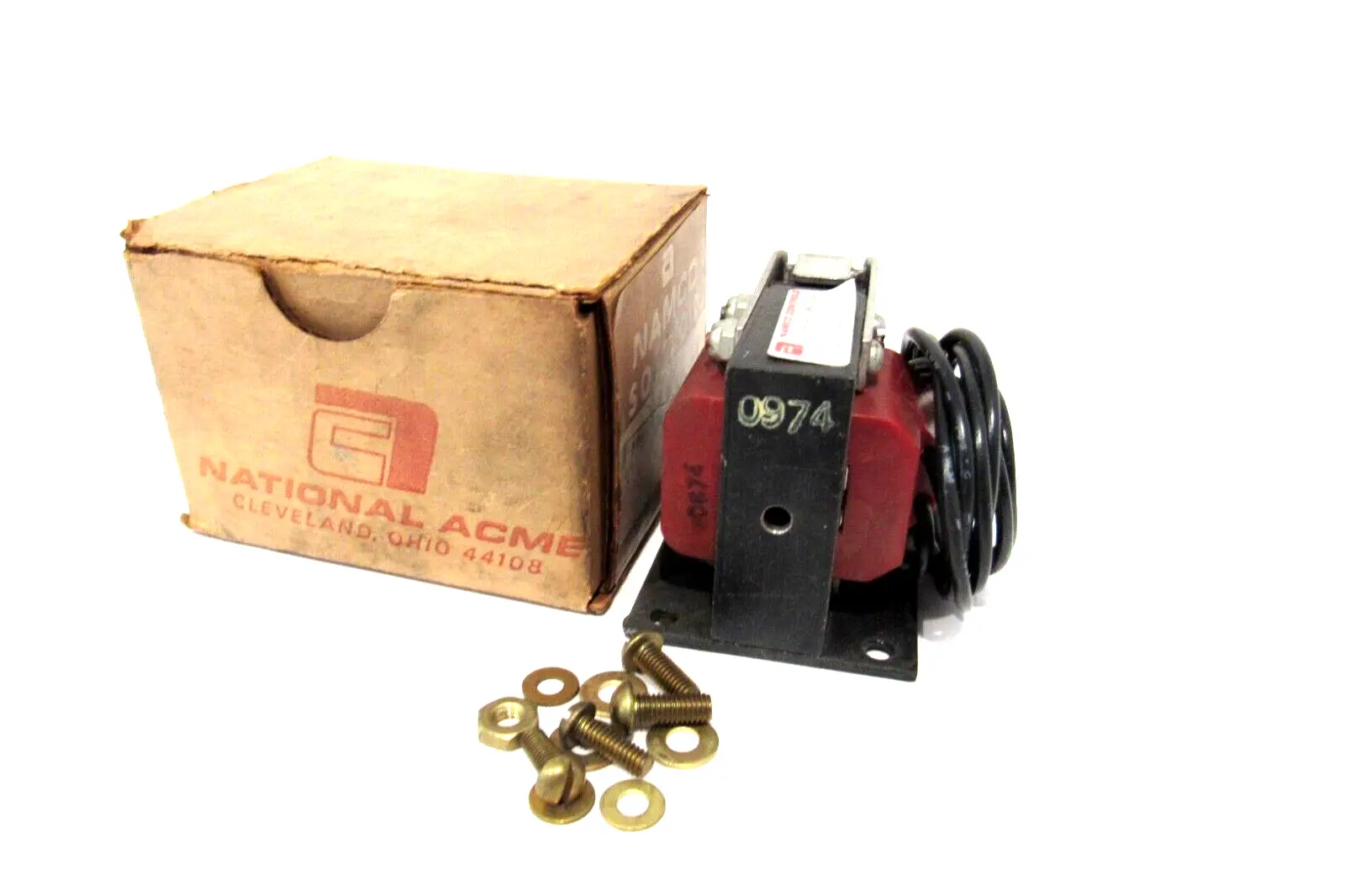 NEW NAMCO EB200-19704 SOLENOID VALVE EB20019704